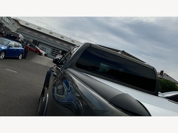 Used Toyota Hilux 2023 for sale - 75214764: Photo 28