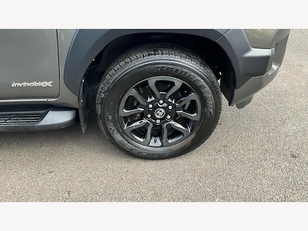 Used Toyota Hilux 2023 for sale - 75214764: Photo 35
