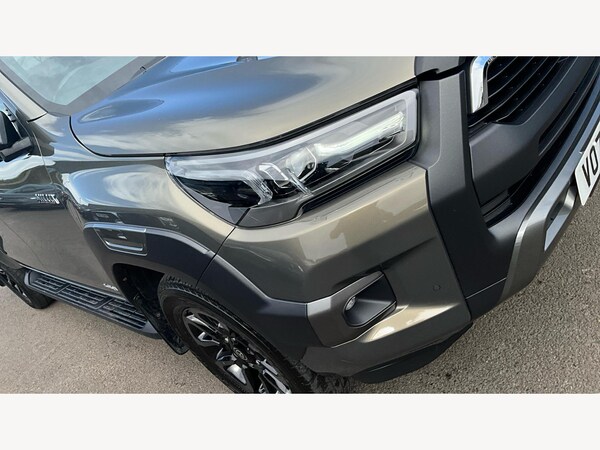 Used Toyota Hilux 2023 for sale - 75214764: Photo 40