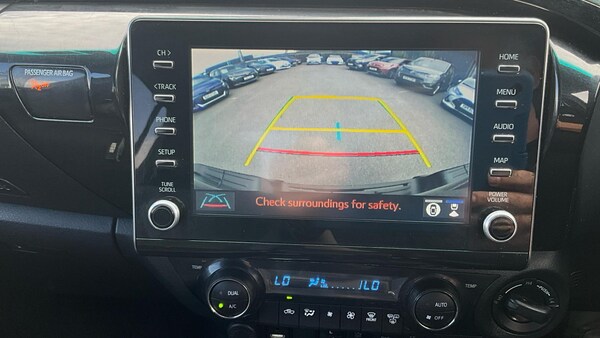 Used Toyota Hilux 2023 for sale - 75214764: Photo 48