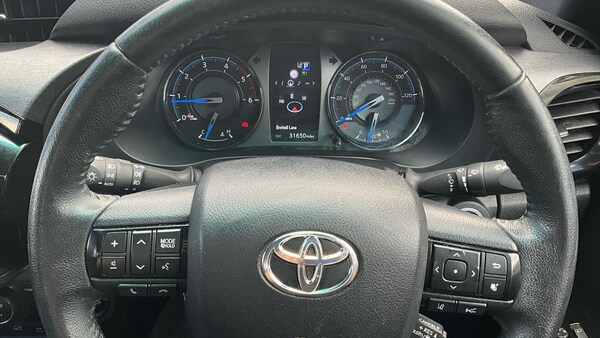 Used Toyota Hilux 2023 for sale - 75214764: Photo 73