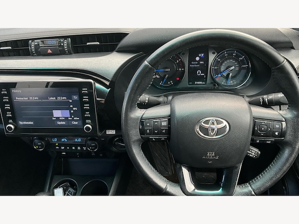 Used Toyota Hilux 2023 for sale - 75214764: Photo 7