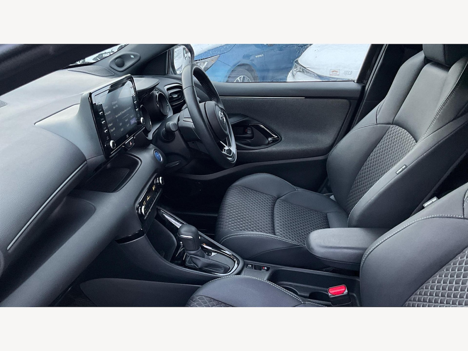 Used Toyota Yaris 2022 for sale - 77344695: Photo 12