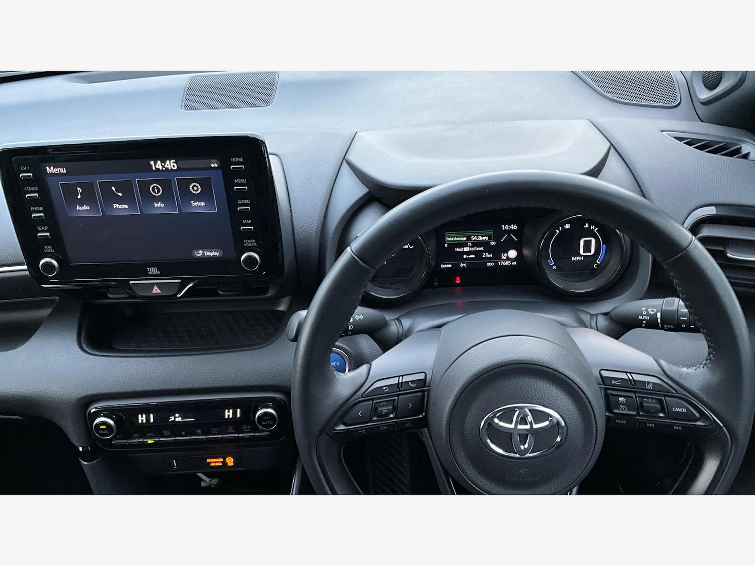 Used Toyota Yaris 2022 for sale - 77344695: Photo 8