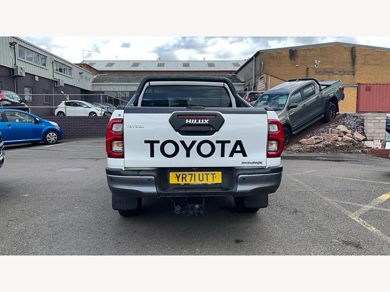 Vehicle 21