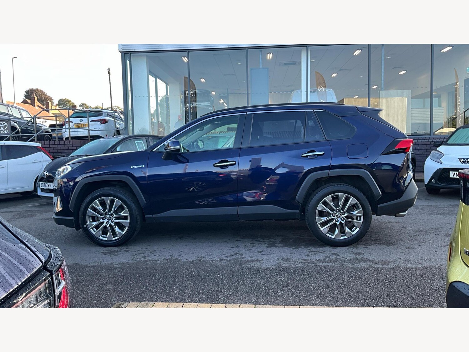 Used Toyota RAV4 2020 for sale - 75927470: Photo 19