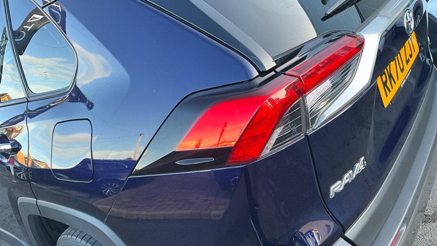 Used Toyota RAV4 2020 for sale - 75927470: Photo 38