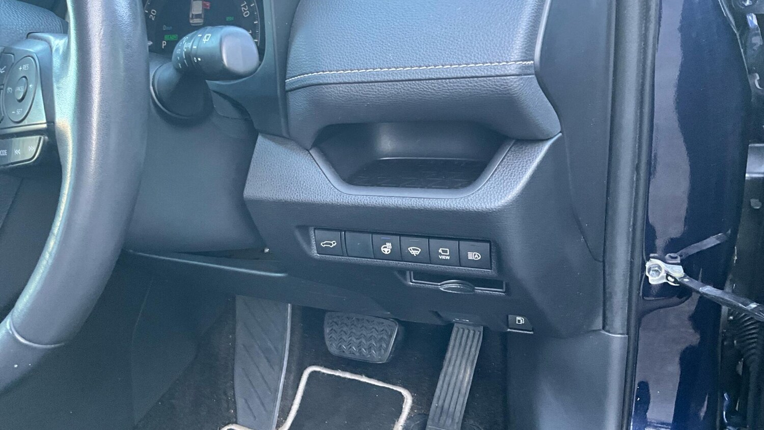 Used Toyota RAV4 2020 for sale - 75927470: Photo 45