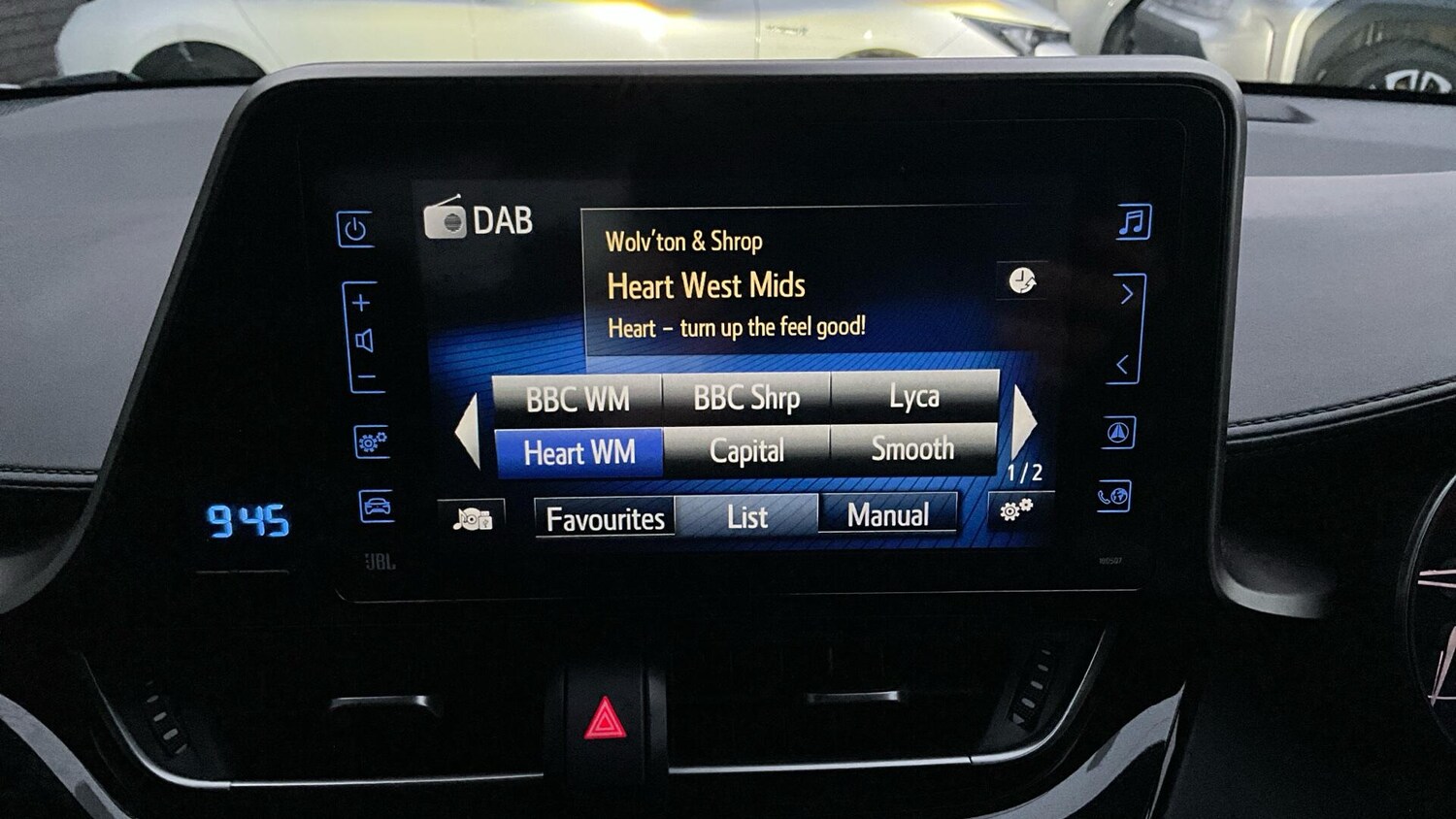 Used Jaguar XE 2019 for sale - 77203663: Photo 32