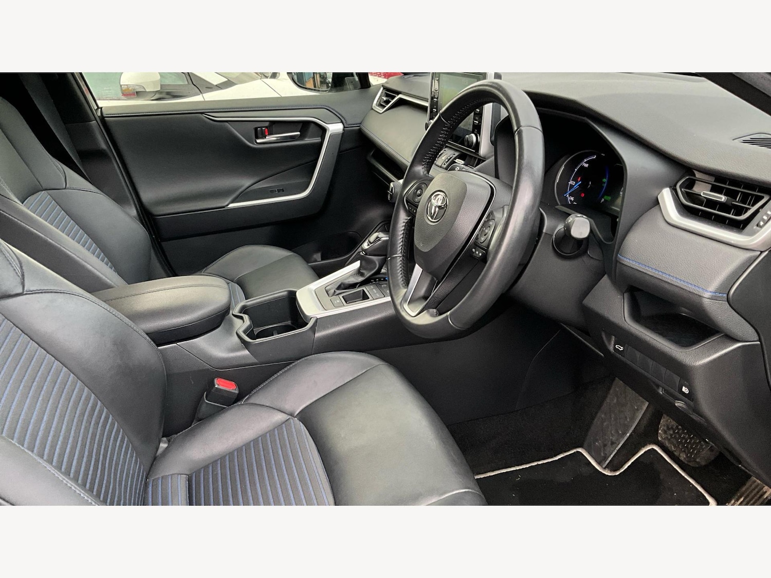 Used Toyota RAV4 2022 for sale - 77331062: Photo 13