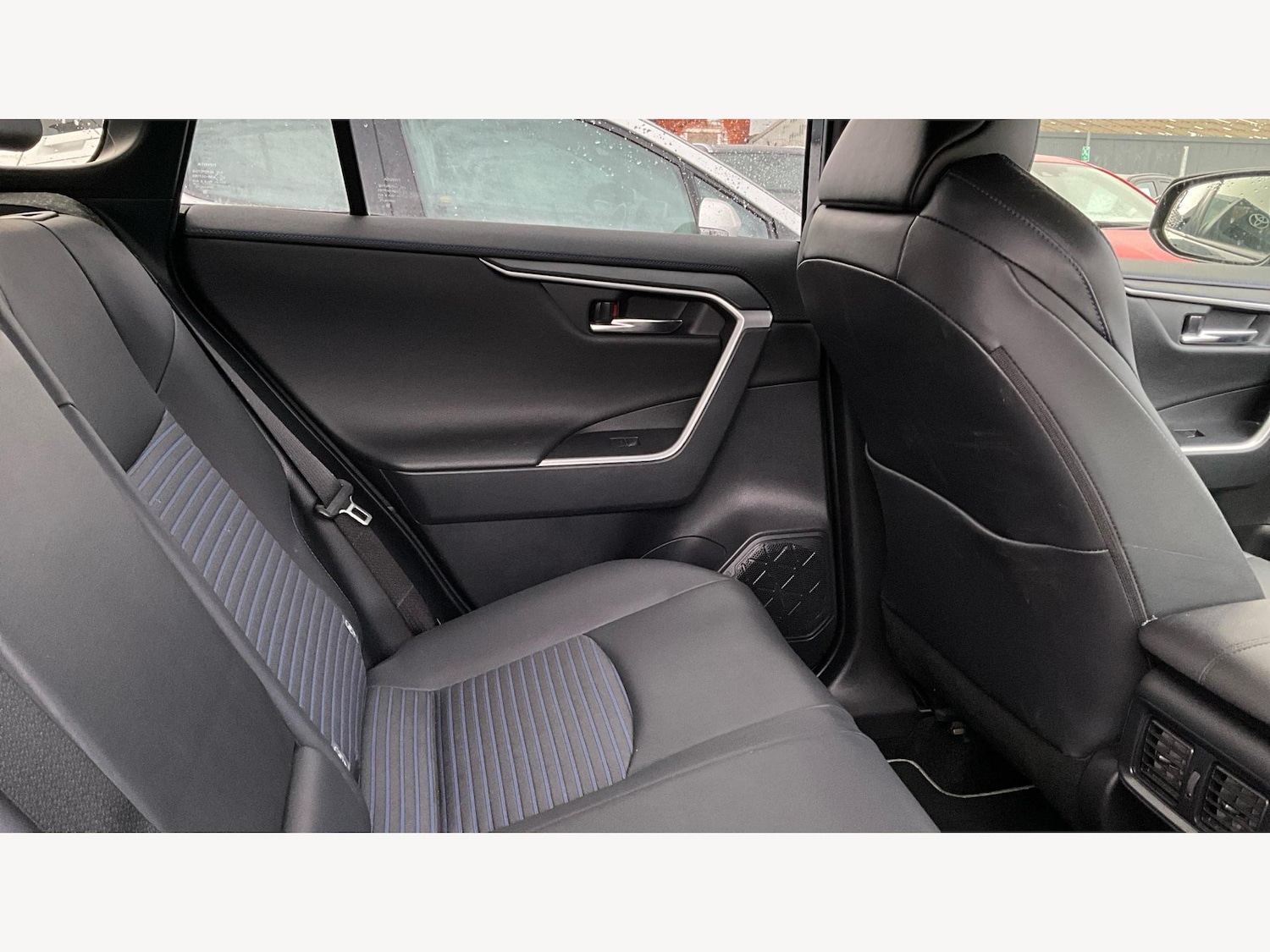 Used Toyota RAV4 2022 for sale - 77331062: Photo 14