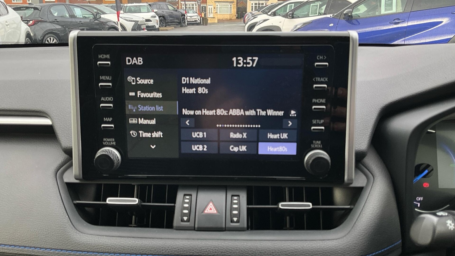 Used Toyota RAV4 2022 for sale - 77331062: Photo 32