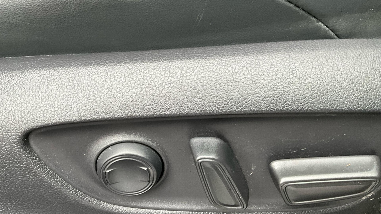 Used Toyota RAV4 2022 for sale - 77331062: Photo 34