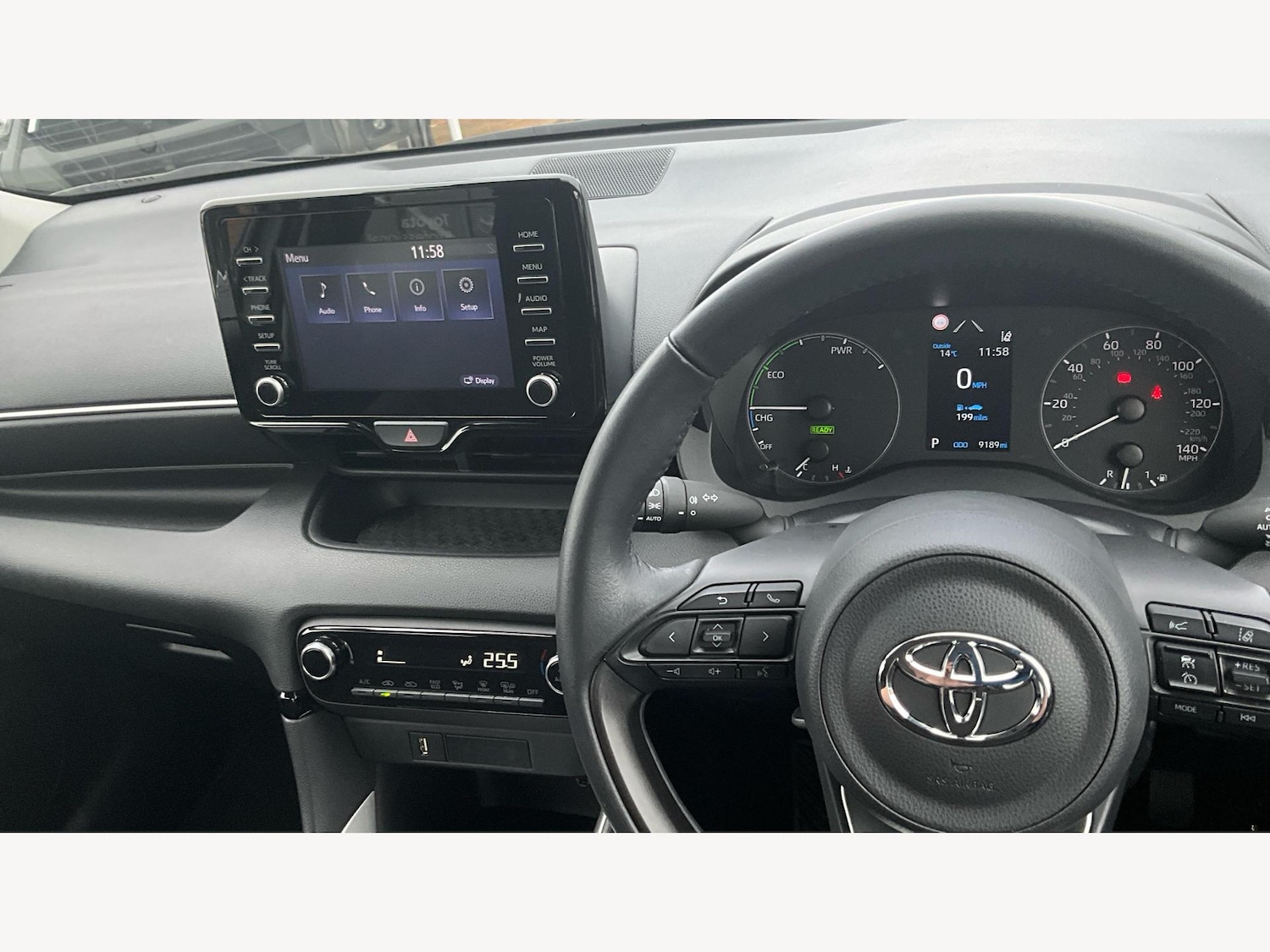 Used Toyota Yaris 2023 for sale - 77468659: Photo 10
