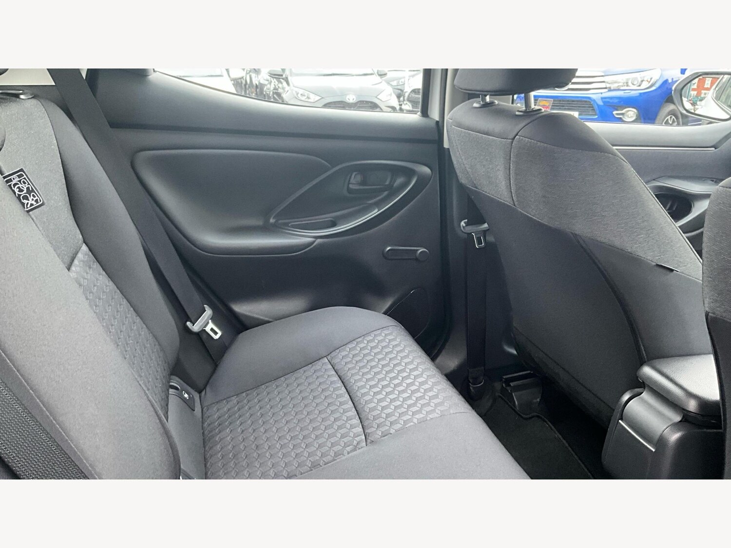 Used Toyota Yaris 2023 for sale - 77468659: Photo 14