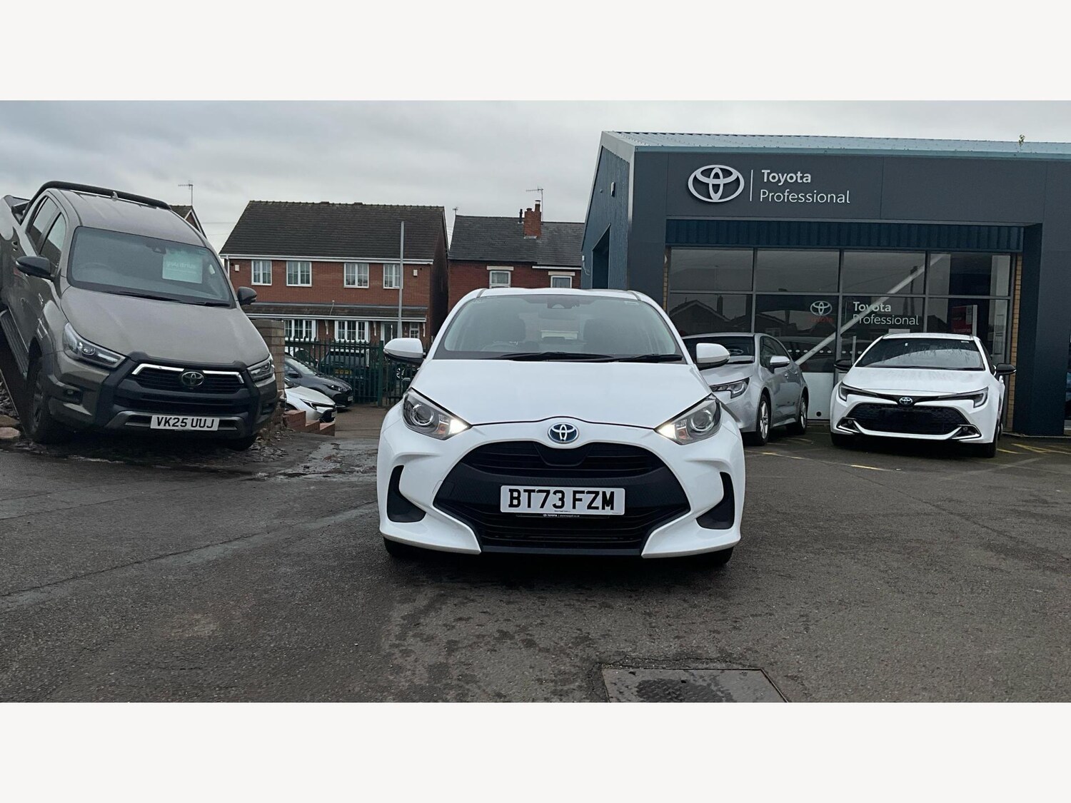 Used Toyota Yaris 2023 for sale - 77468659: Photo 17