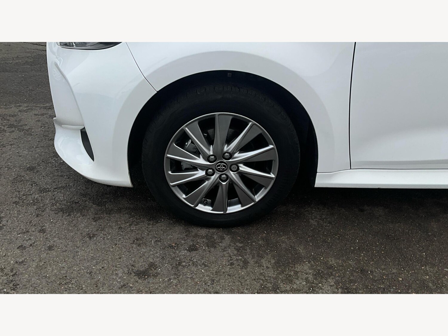 Used Toyota Yaris 2023 for sale - 77468659: Photo 22