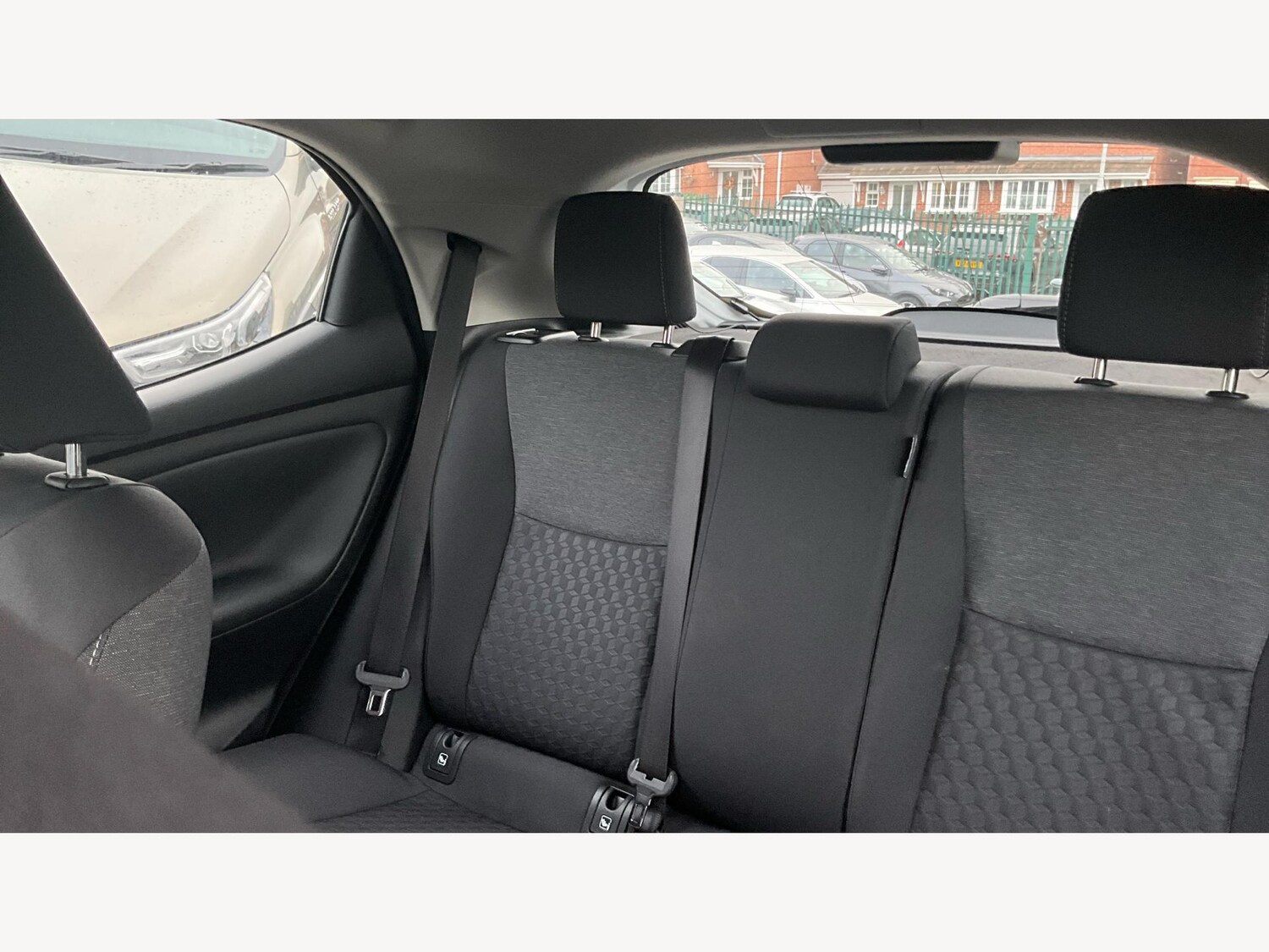 Used Toyota Yaris 2023 for sale - 77468659: Photo 25