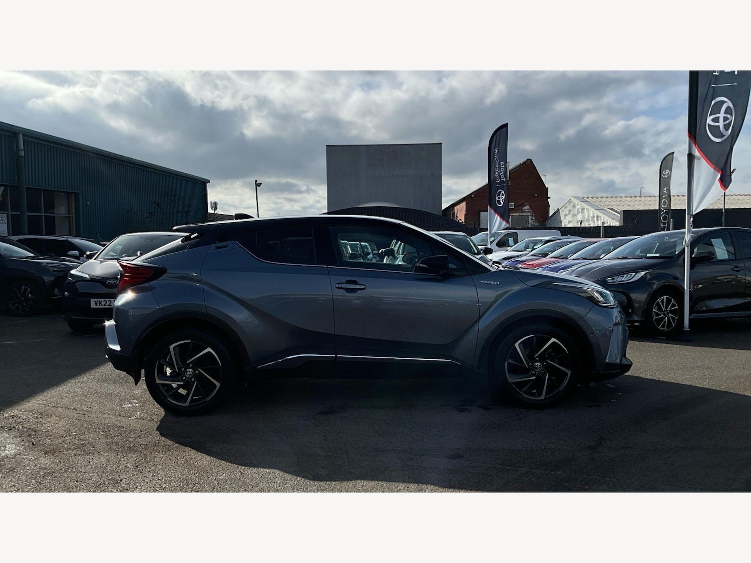 Used Toyota C-HR for sale - 77705296: Photo 18