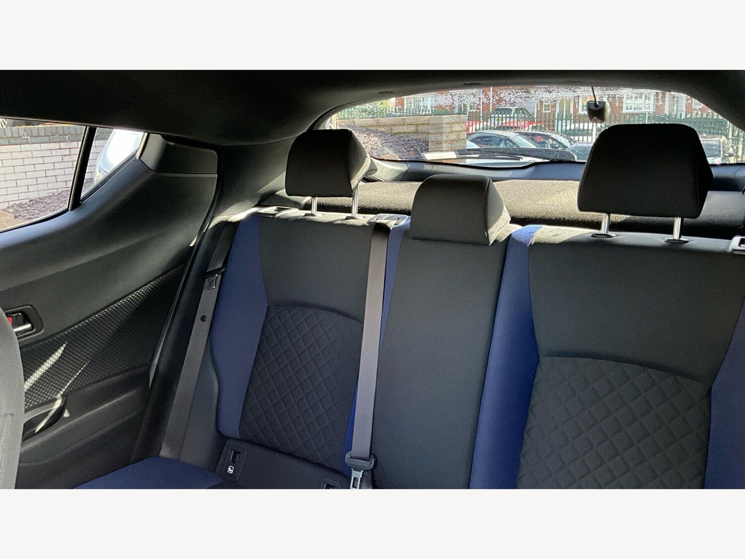 Used Toyota C-HR for sale - 77705296: Photo 25