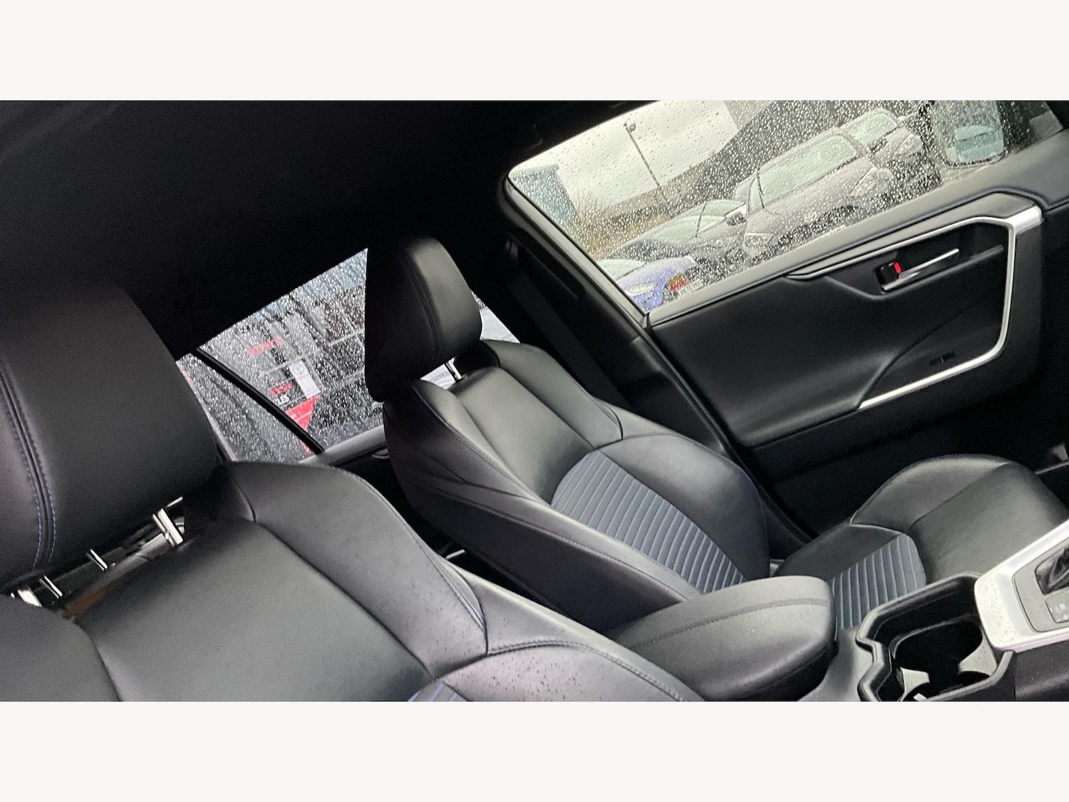 Used Toyota RAV4 2020 for sale - 76608354: Photo 24