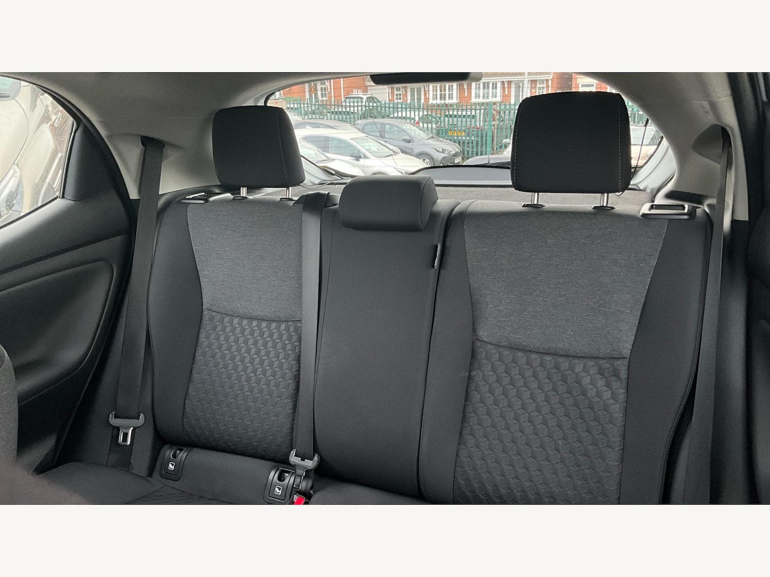 Used Toyota Yaris 2023 for sale - 76484449: Photo 26