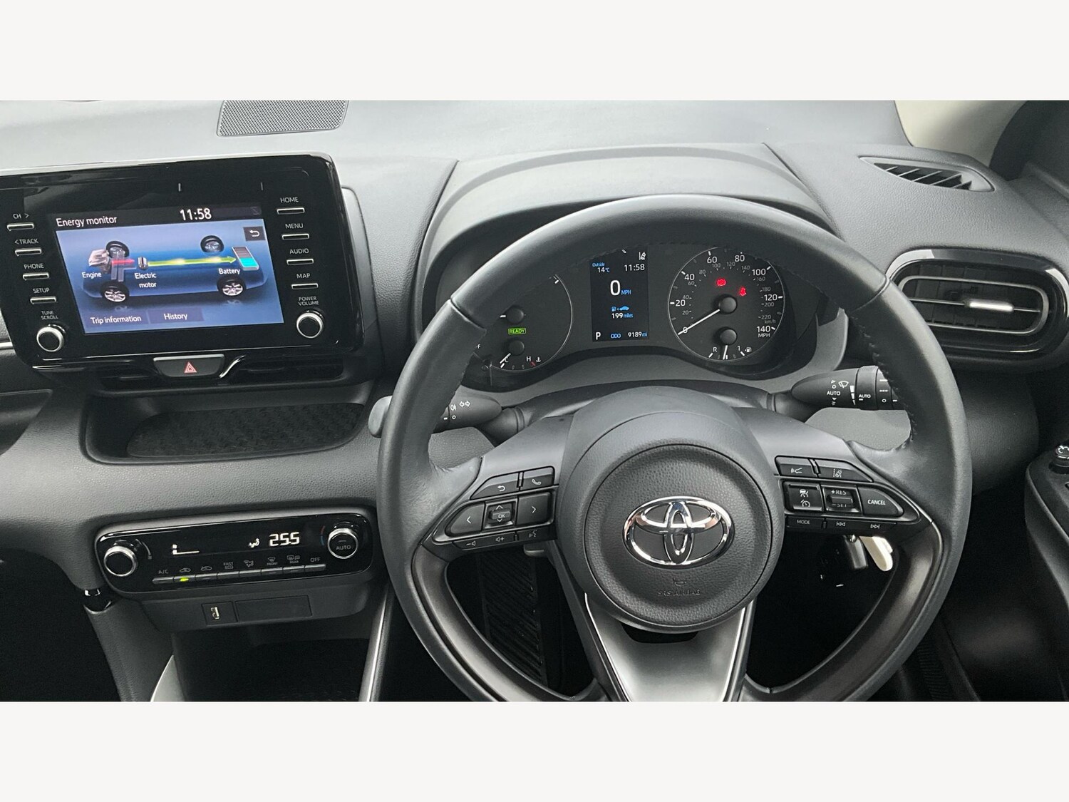 Used Toyota Yaris 2023 for sale - 76484449: Photo 7