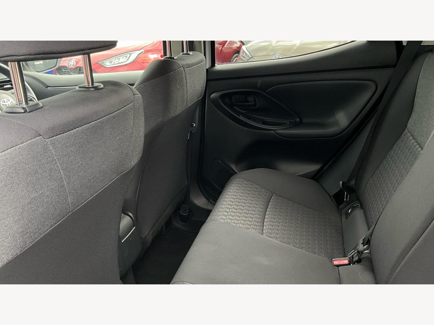 Used Toyota Yaris 2023 for sale - 76227163: Photo 15