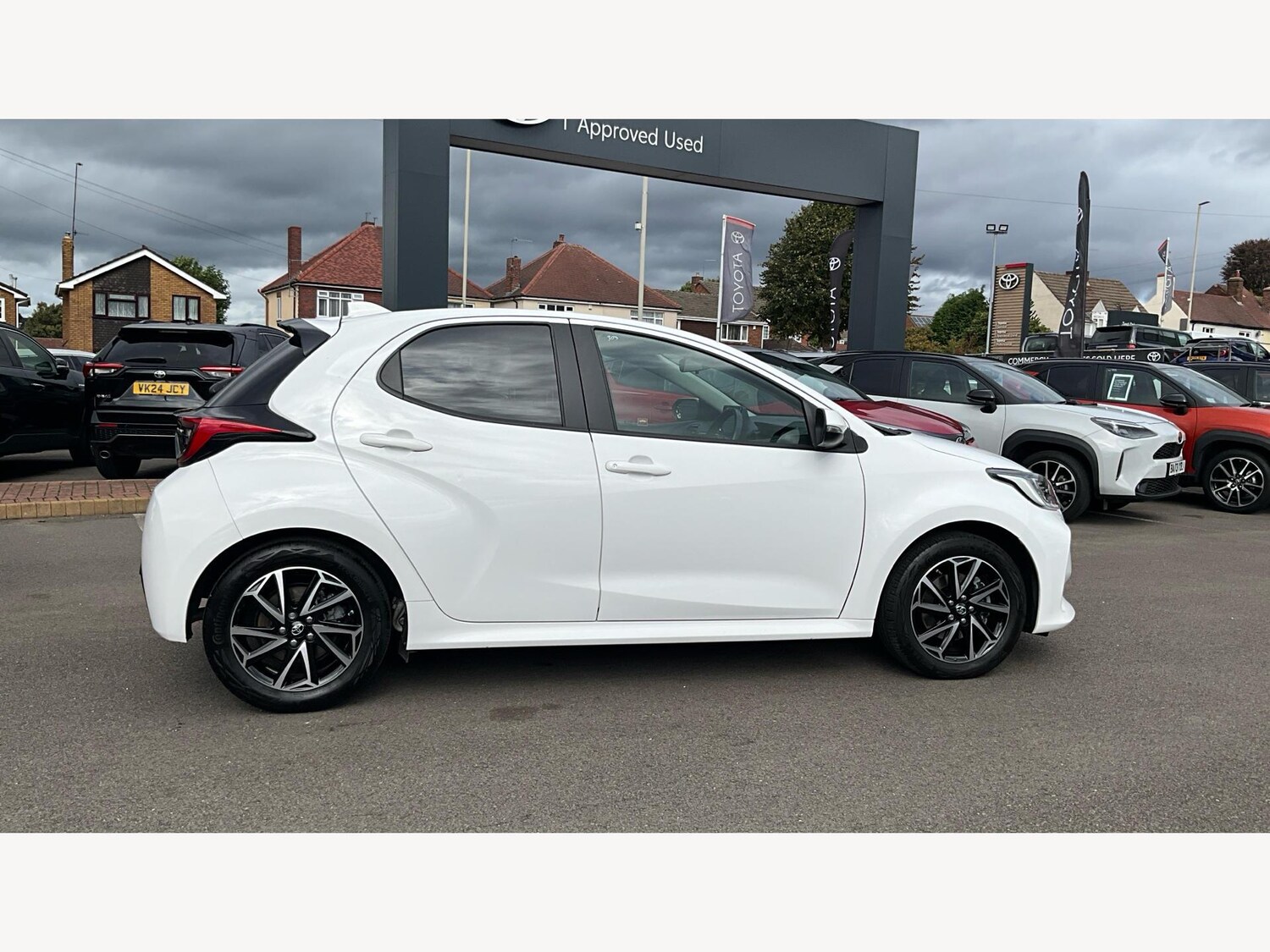 Used Toyota Yaris 2023 for sale - 76227163: Photo 18