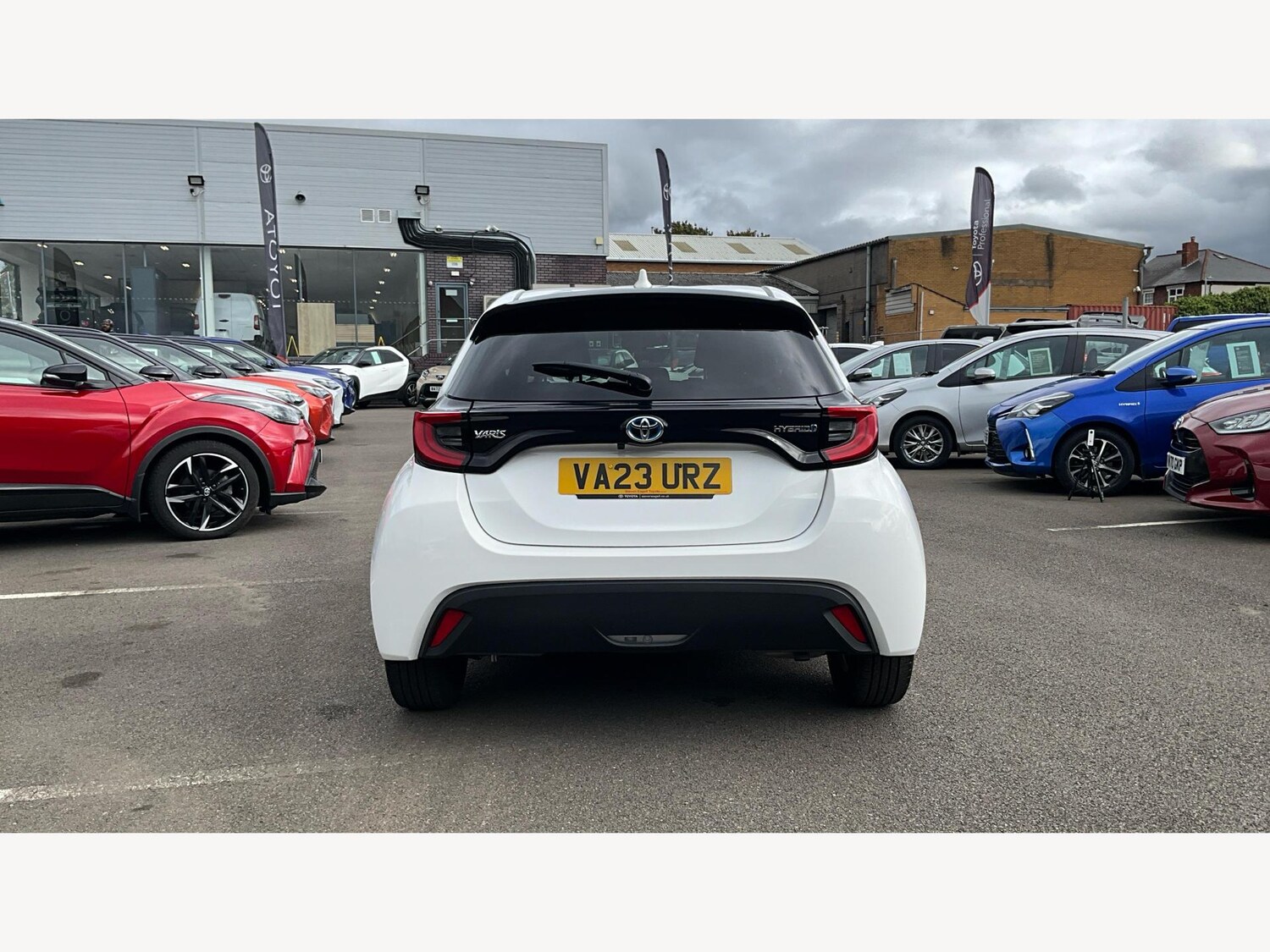 Used Toyota Yaris 2023 for sale - 76227163: Photo 21