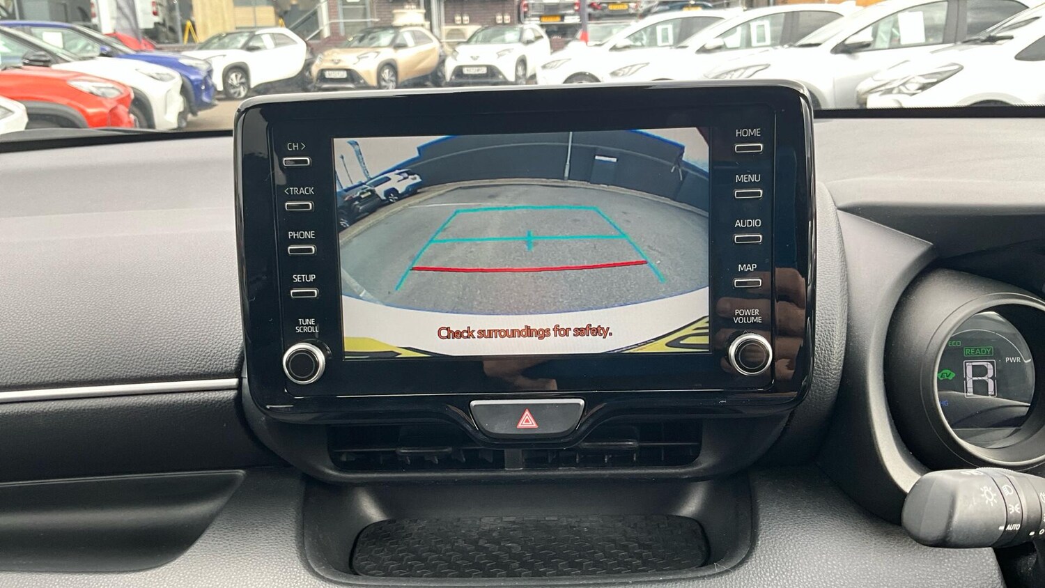 Used Toyota Yaris 2023 for sale - 76227163: Photo 33