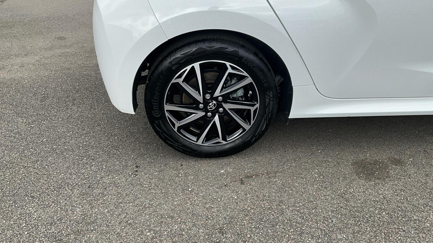 Used Toyota Yaris 2023 for sale - 76227163: Photo 34