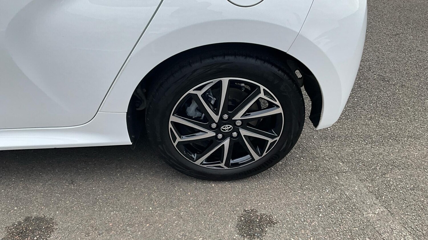 Used Toyota Yaris 2023 for sale - 76227163: Photo 37