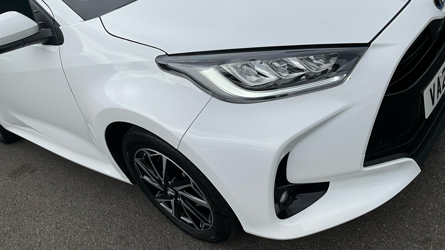 Used Toyota Yaris 2023 for sale - 76227163: Photo 40