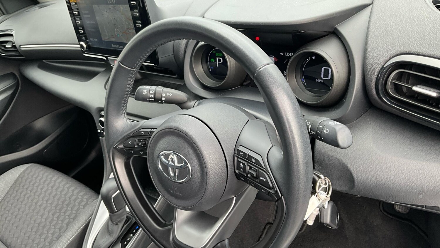 Used Toyota Yaris 2023 for sale - 76227163: Photo 45