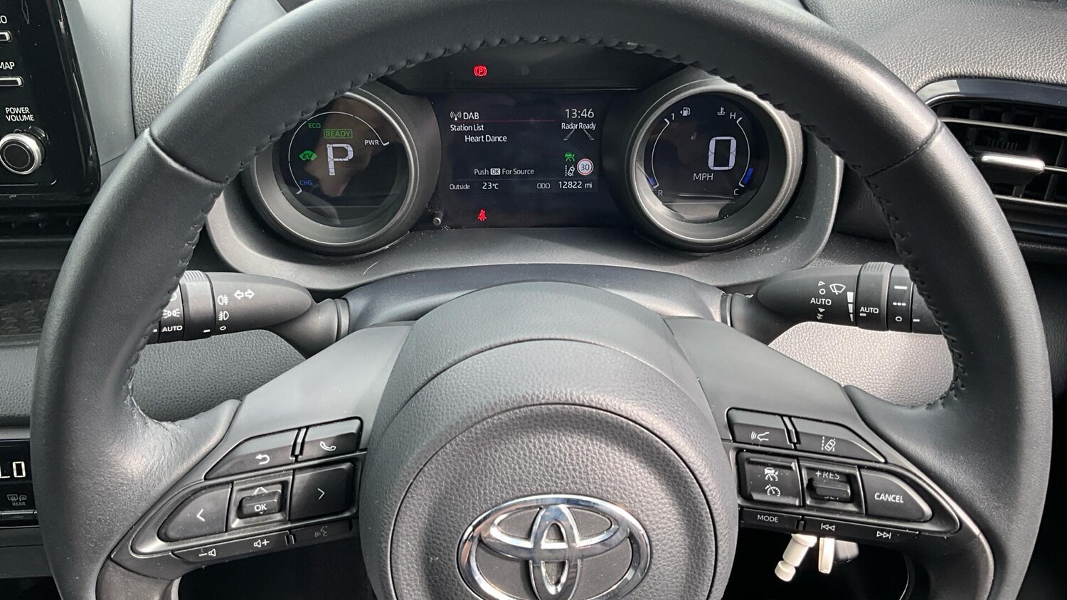 Used Toyota Yaris 2023 for sale - 76227163: Photo 74