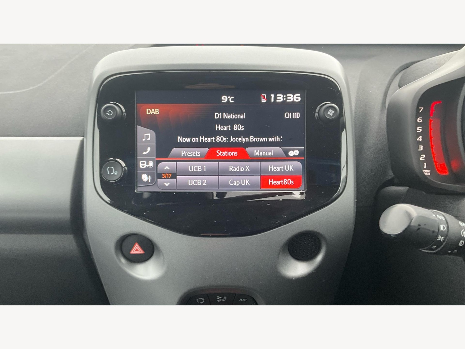 Used Toyota AYGO 2021 for sale - 76608355: Photo 32