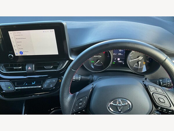 Used Toyota C-HR 2023 for sale - 76189549: Photo 10