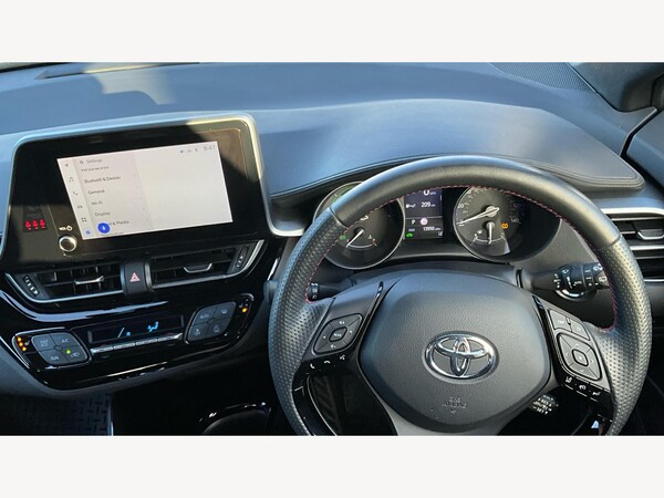 Used Toyota C-HR 2023 for sale - 76189549: Photo 8