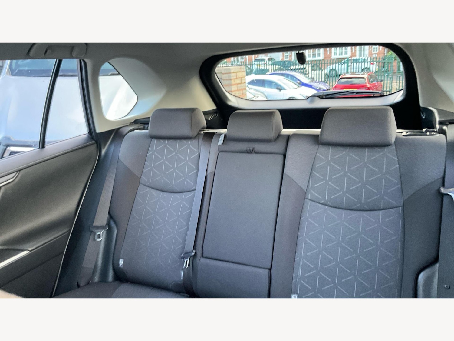 Used Toyota RAV4 for sale - 76728810: Photo 26