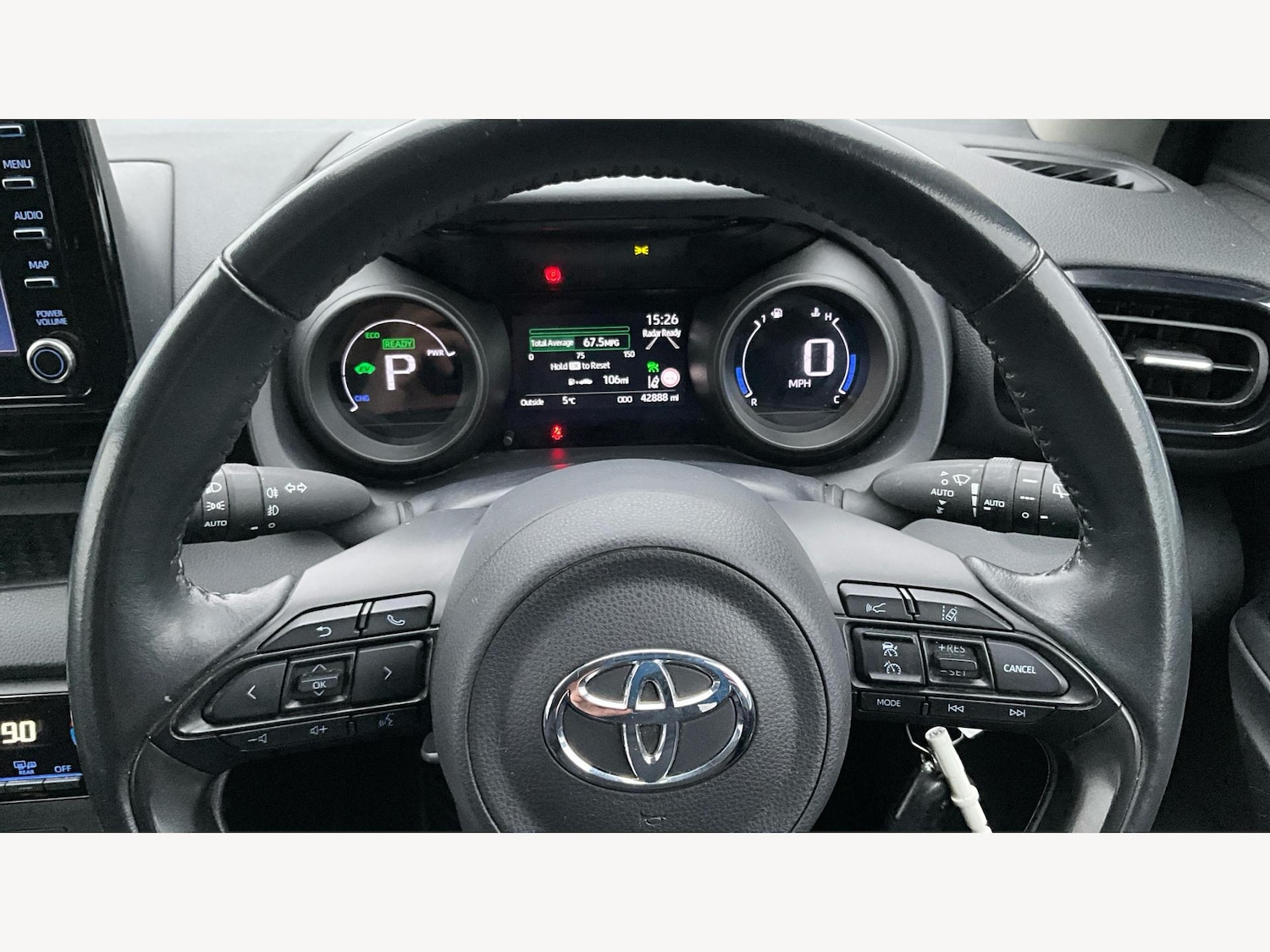 Used Toyota Yaris 2022 for sale - 77343955: Photo 11