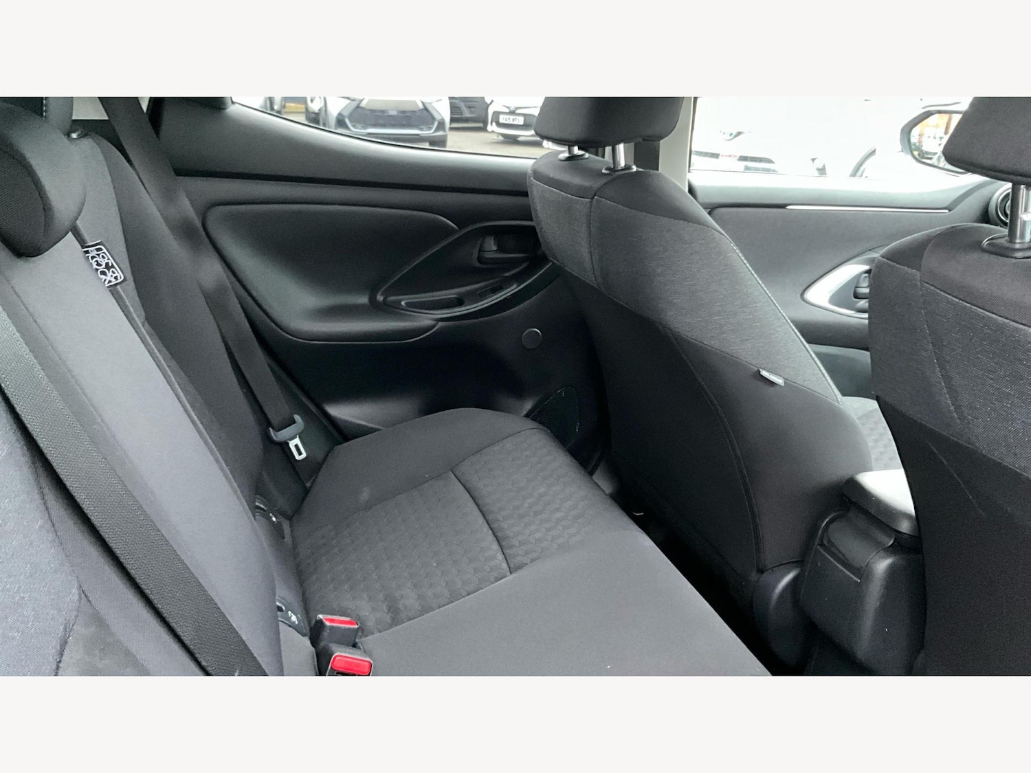Used Toyota Yaris 2022 for sale - 77343955: Photo 14