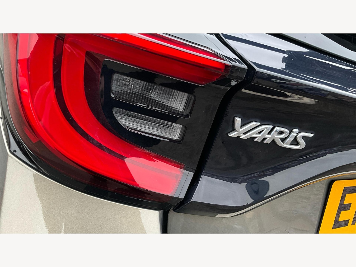 Used Toyota Yaris 2022 for sale - 77343955: Photo 27