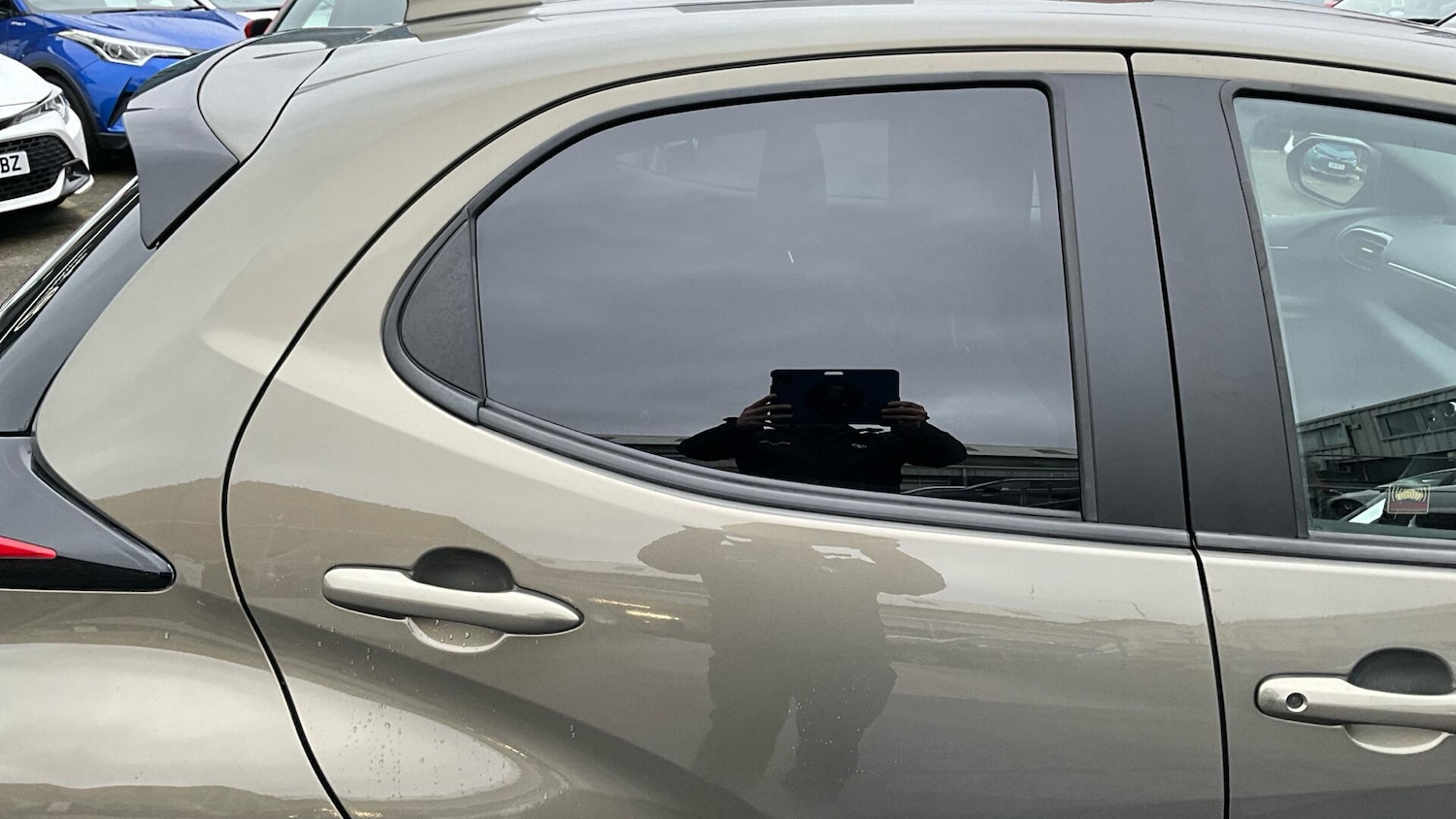 Used Toyota Yaris 2022 for sale - 77343955: Photo 37