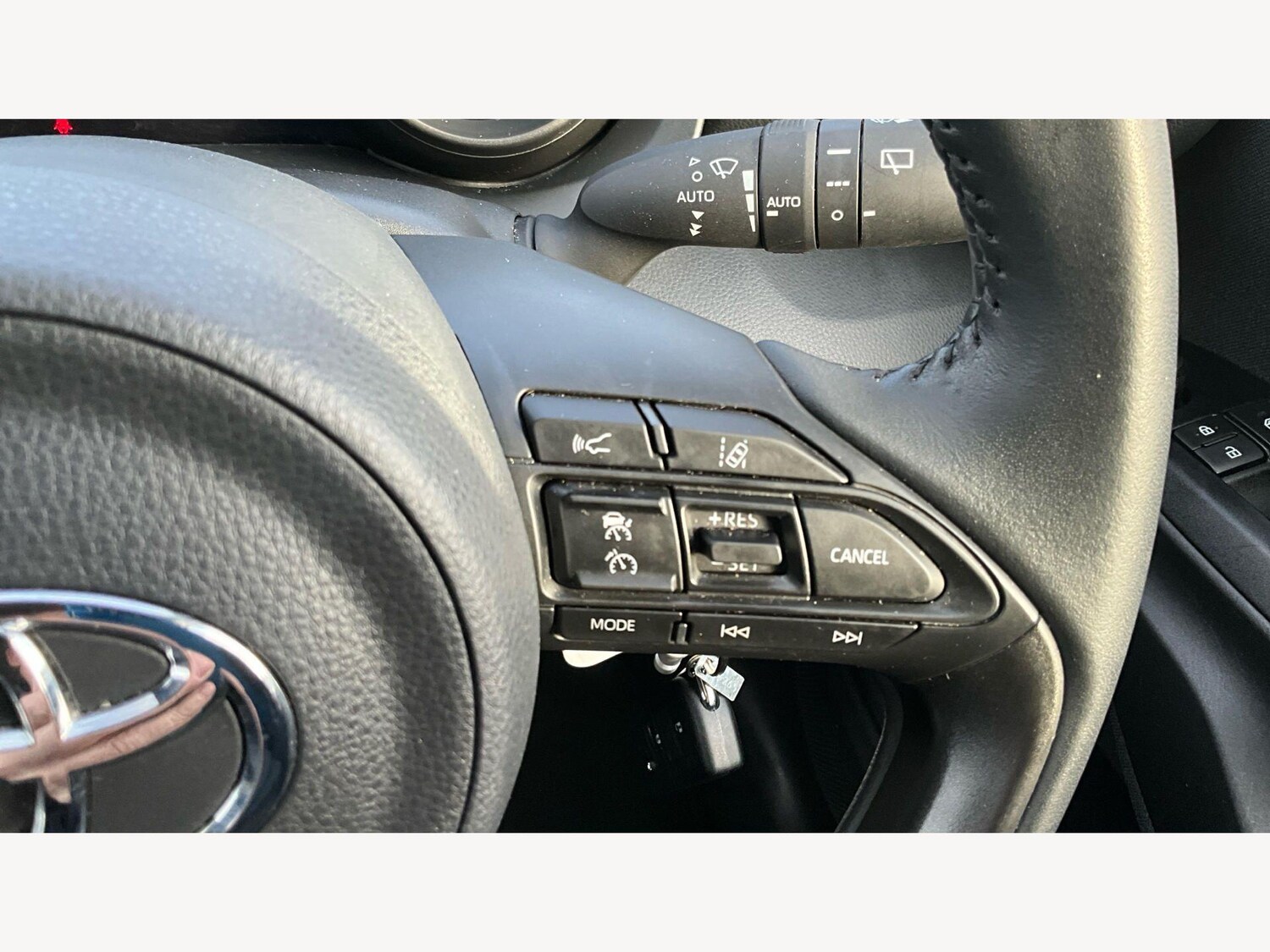 Used Toyota Yaris 2023 for sale - 78170221: Photo 36