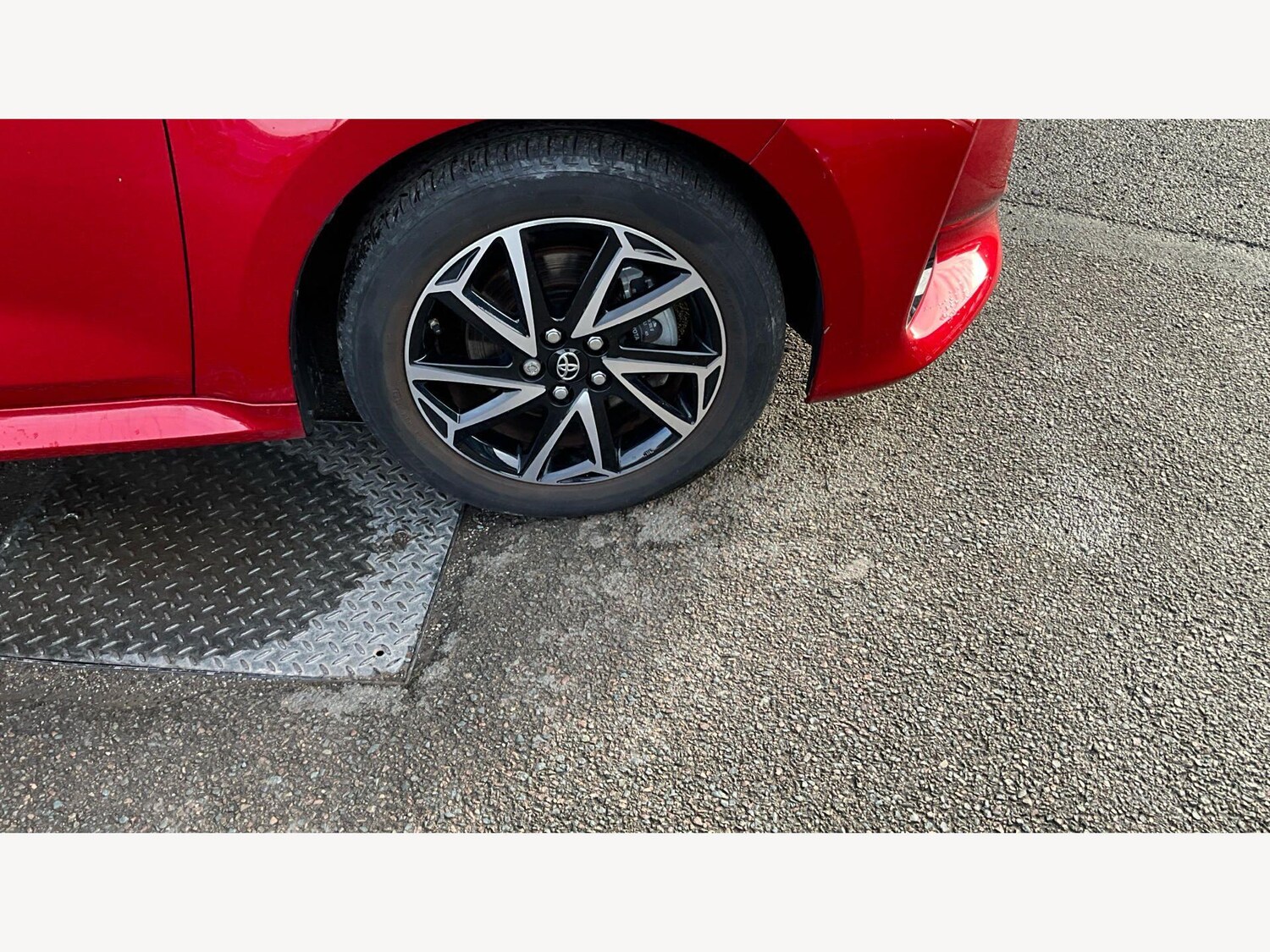 Used Toyota Yaris 2023 for sale - 78170221: Photo 39