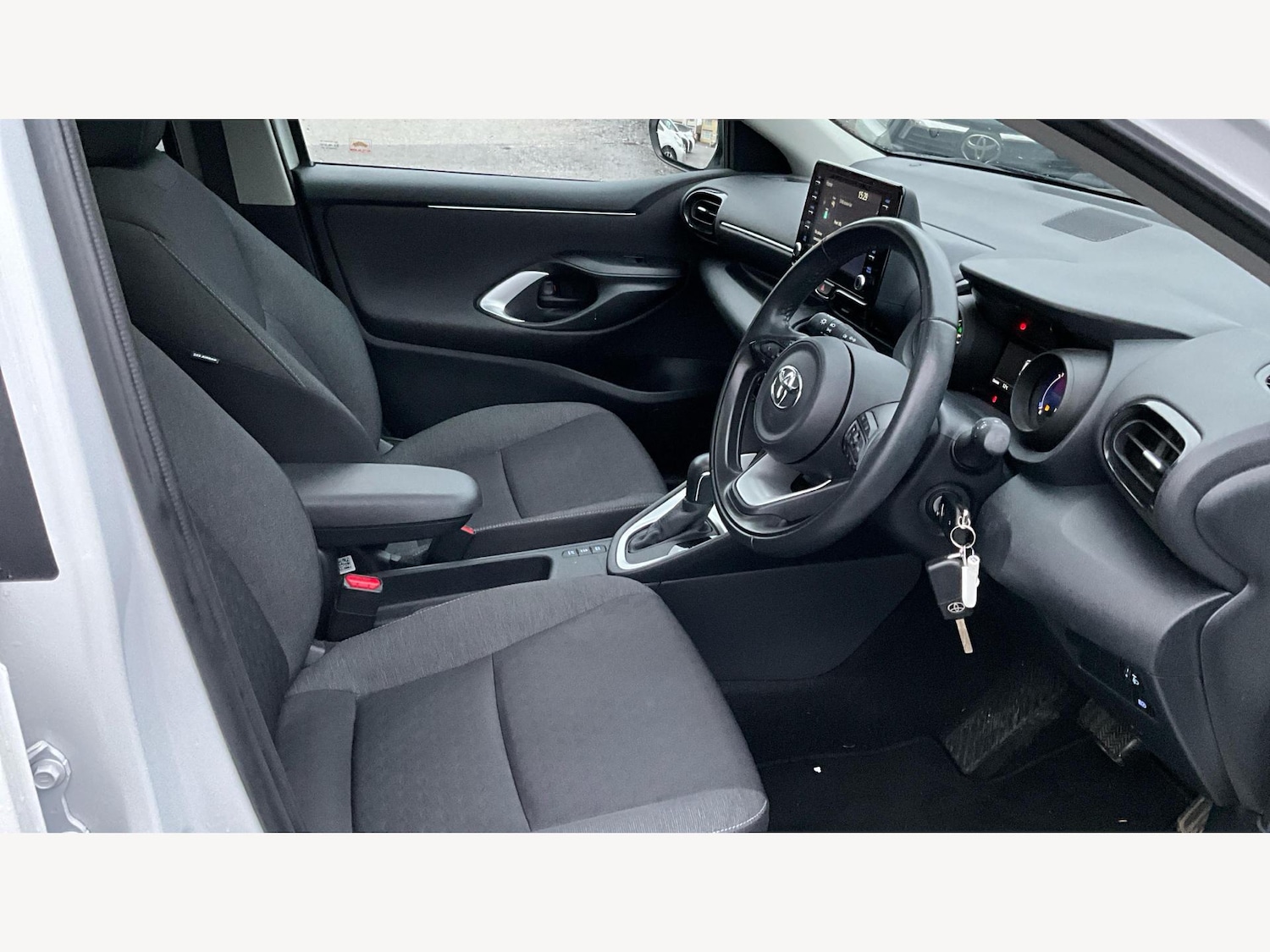 Used Toyota Yaris 2022 for sale - 76633754: Photo 12