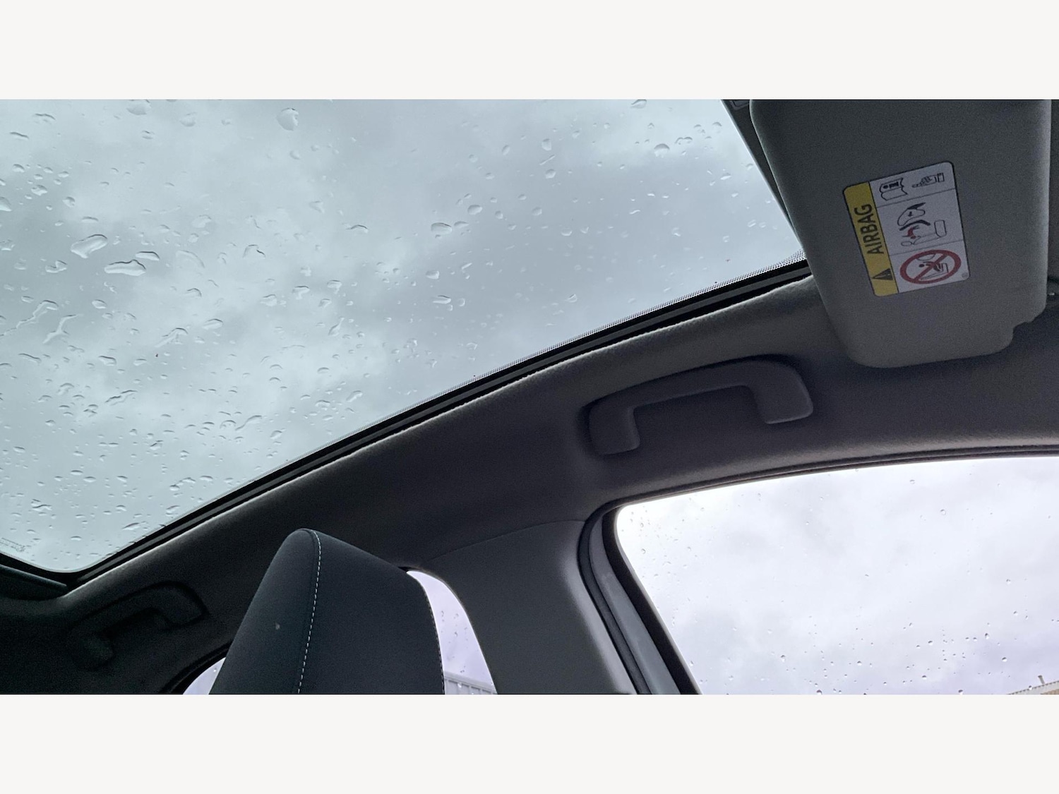 Used Toyota Yaris 2022 for sale - 76633754: Photo 22