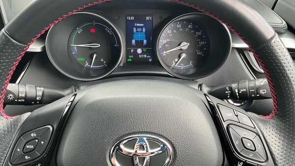 Used Toyota C-HR 2022 for sale - 76175347: Photo 63