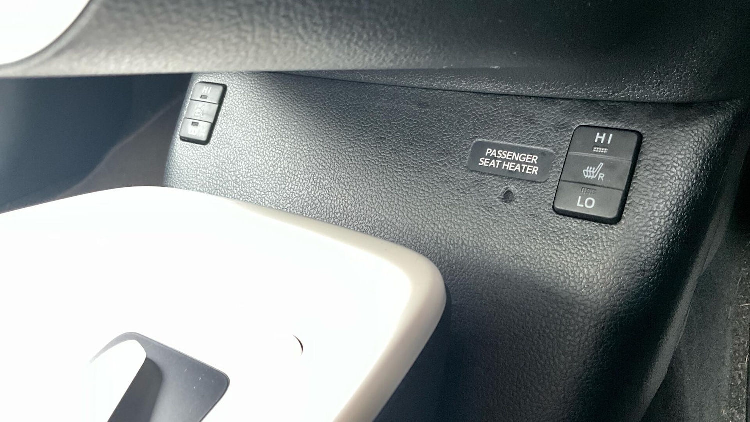 Used Toyota Prius 2016 for sale - 76446519: Photo 38